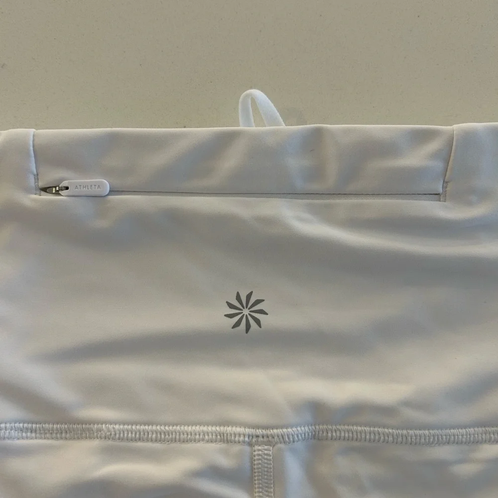 Athleta White women’s pacesetter leggings size large - Picture 3 of 8